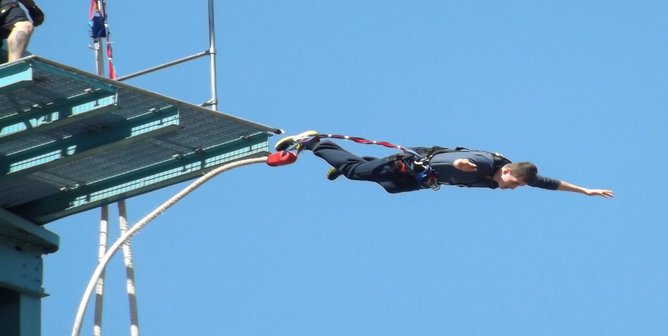 Man Sets World Record For Highest Biscuit Dunk