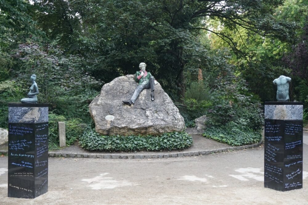 Dublin Sculpture Series: Oscar Wilde Memorial Sculpture
