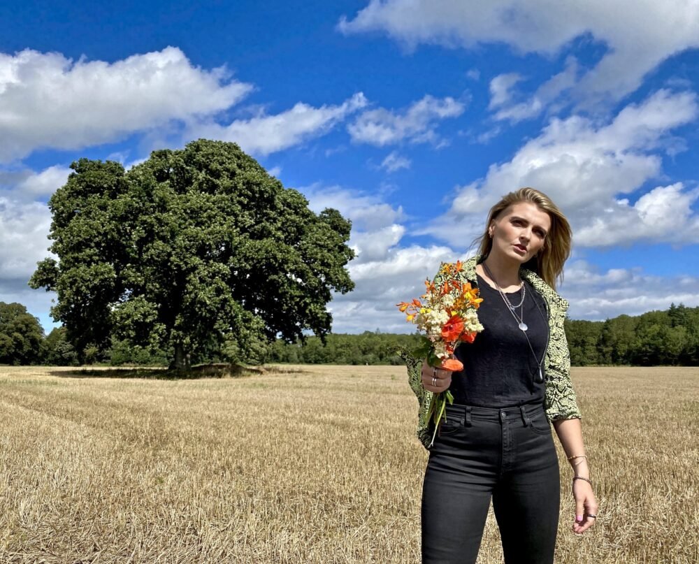 Songs, Stories – Interview with ELLYD