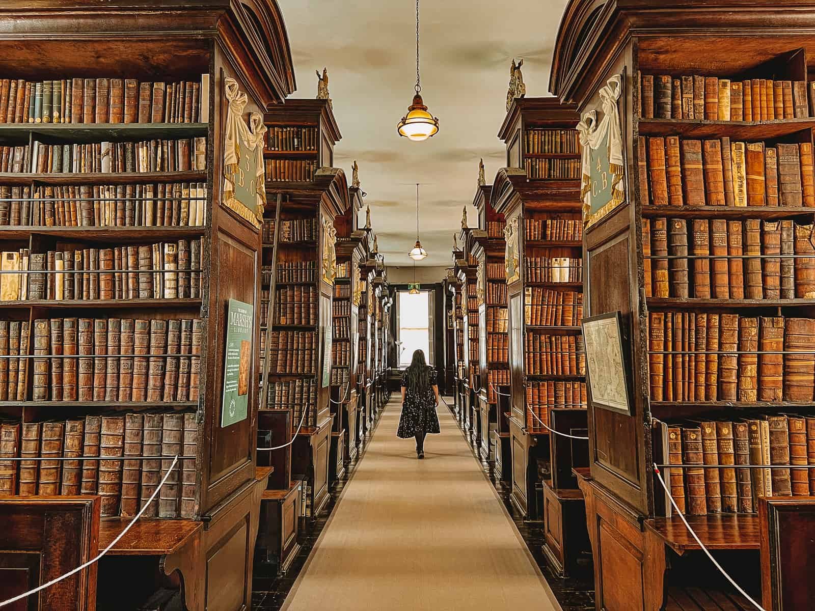 Exploring 9 Irish Bookstores
