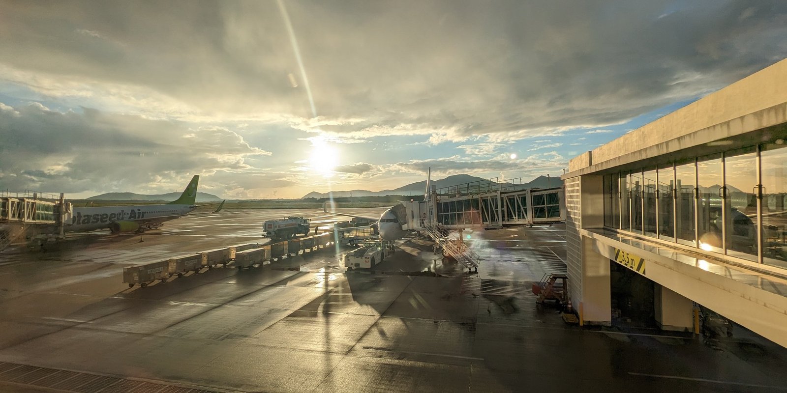 Ishigaki Airport plans 24 October reopening, but power outage limits services