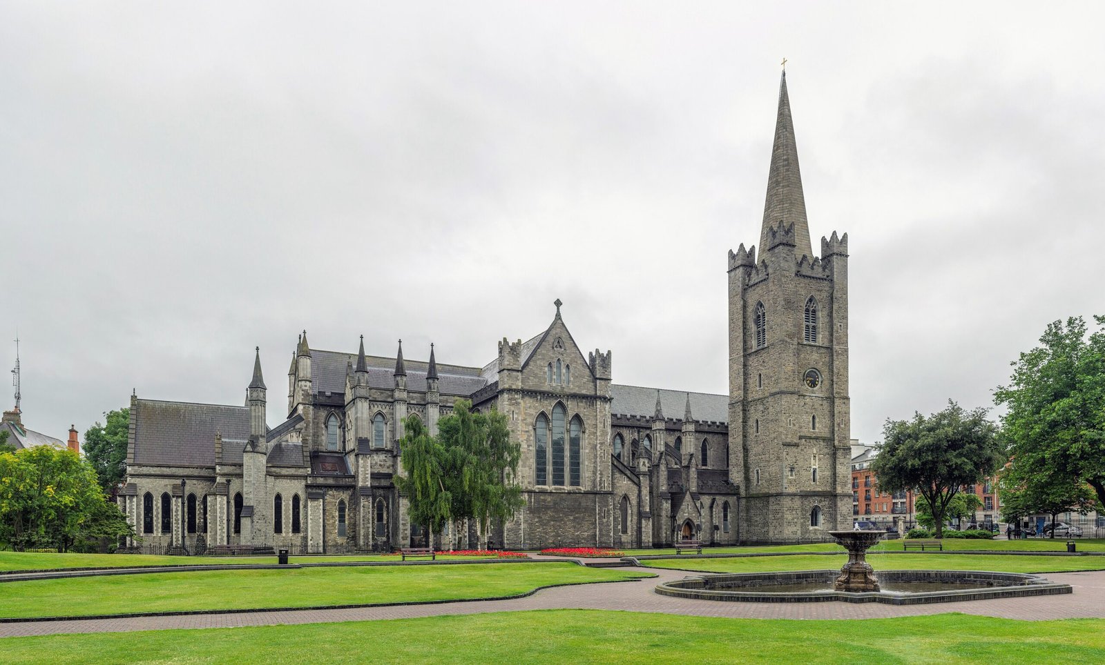 Bram Stoker Festival 2026: free events, tickets and practical guide